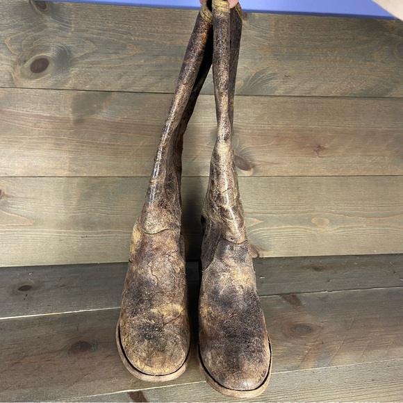 Frye Melissa Womens size 6.5 B shoes brown leather distressed riding tall boots - Picture 3 of 9